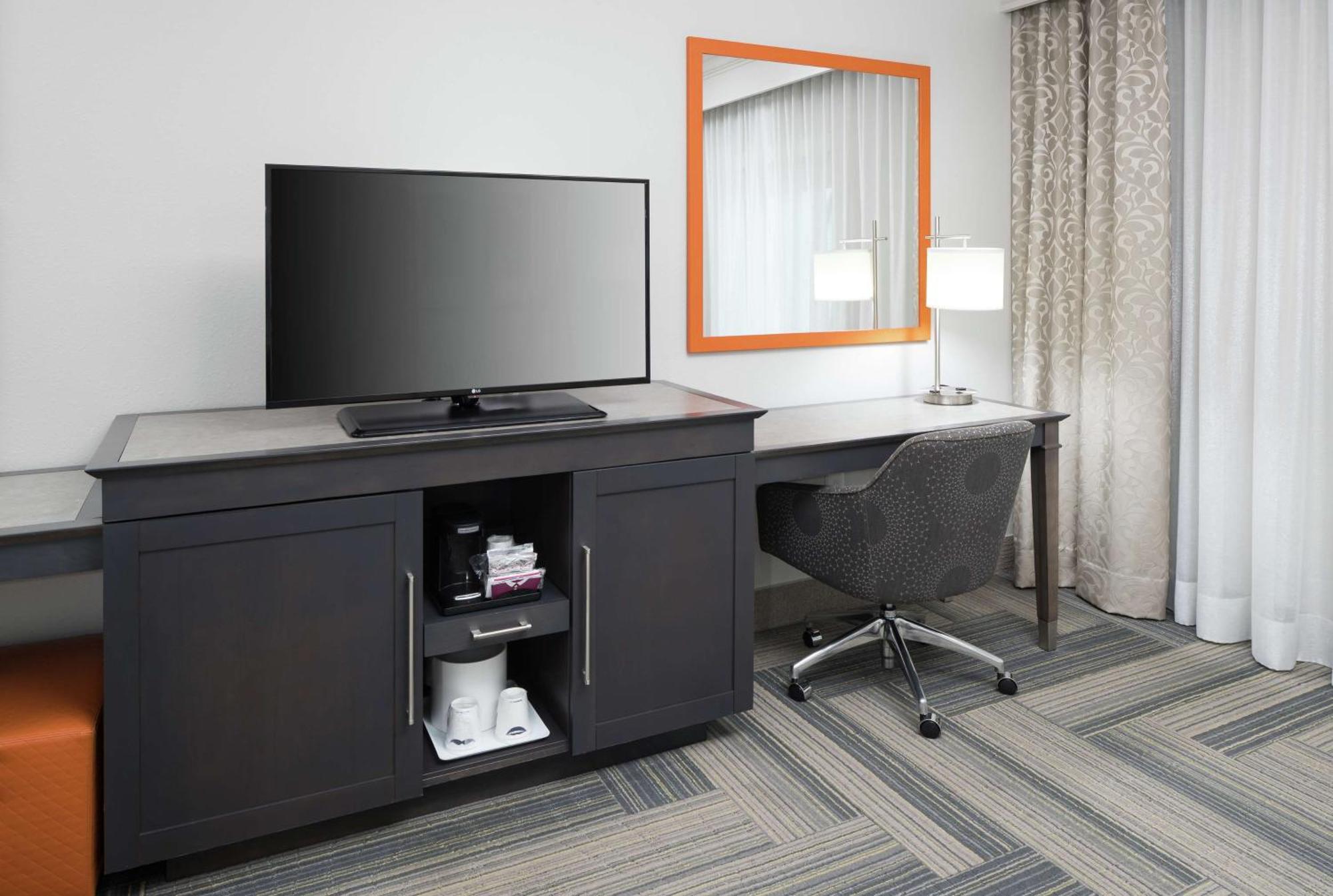 Hampton Inn & Suites By Hilton Atlanta Perimeter Dunwoody Buitenkant foto